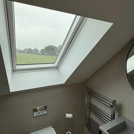 The Overlook * Cahir